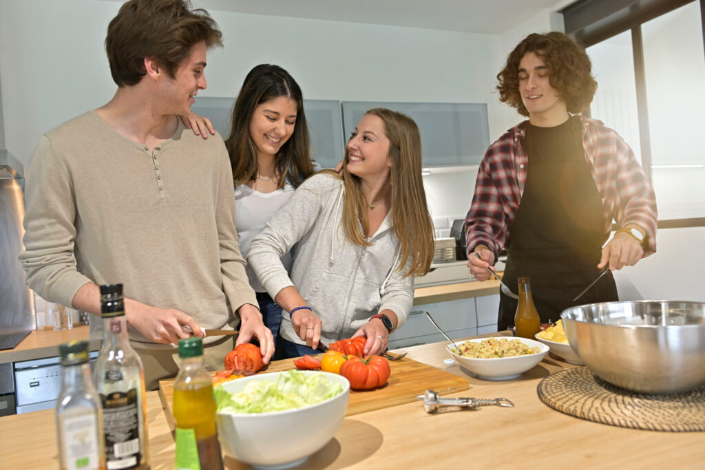cuisine, cuisiner, co-living, co-housing, repas ensemble, immobilier